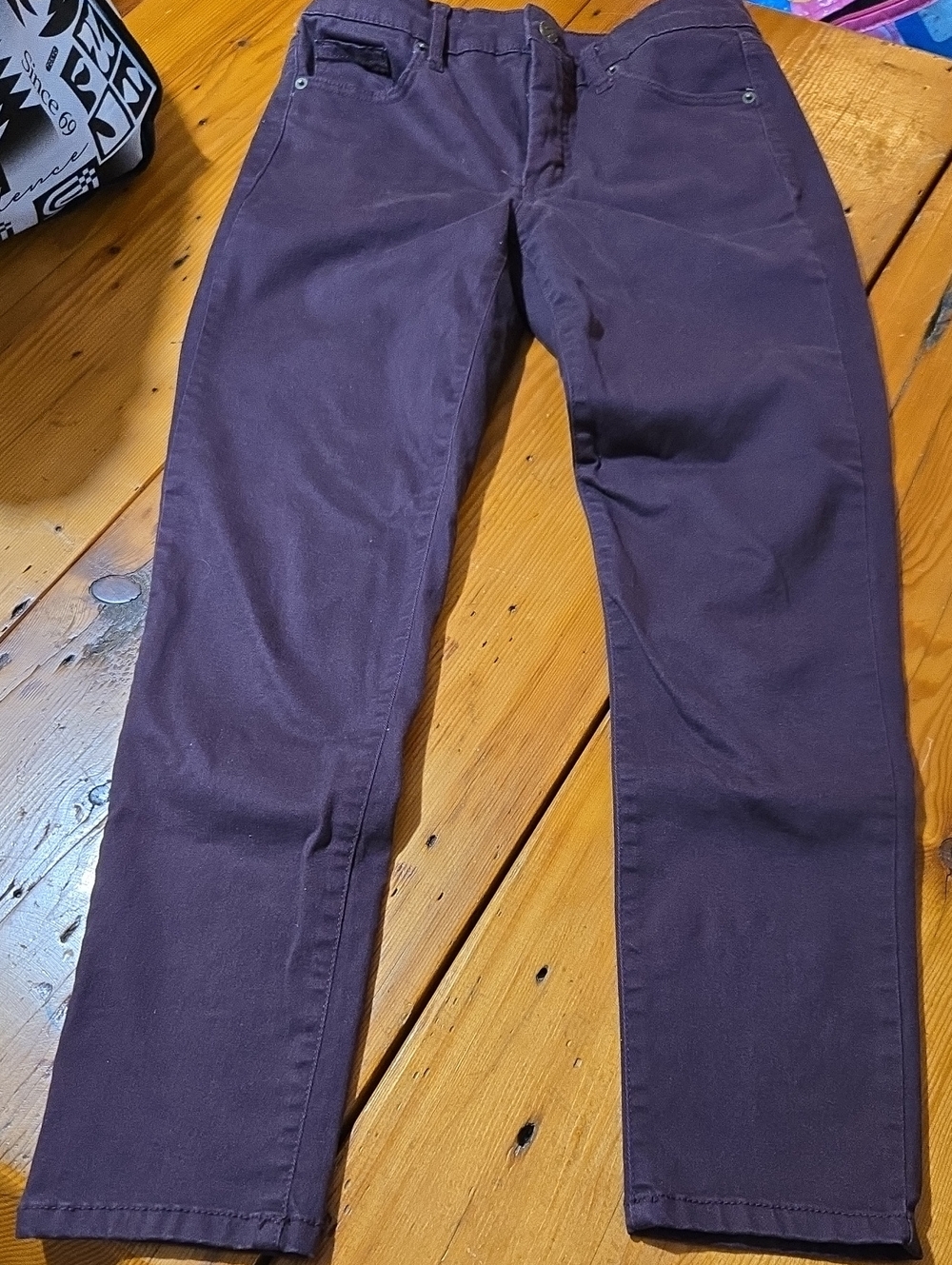 Jessica Simpson Sz 4 High Rise Slim Ankle Sz 4 Pants in Deep Plum